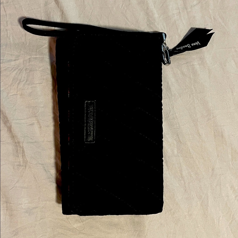 🎉BUNDLE 3🎄Vera Bradley Quilted Black Wallet w flowers 🌺 inside. RFID fraud.